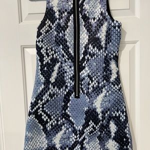 CeCe by Cynthia Steffe. NWOT. Size 4. Snake skin pattern